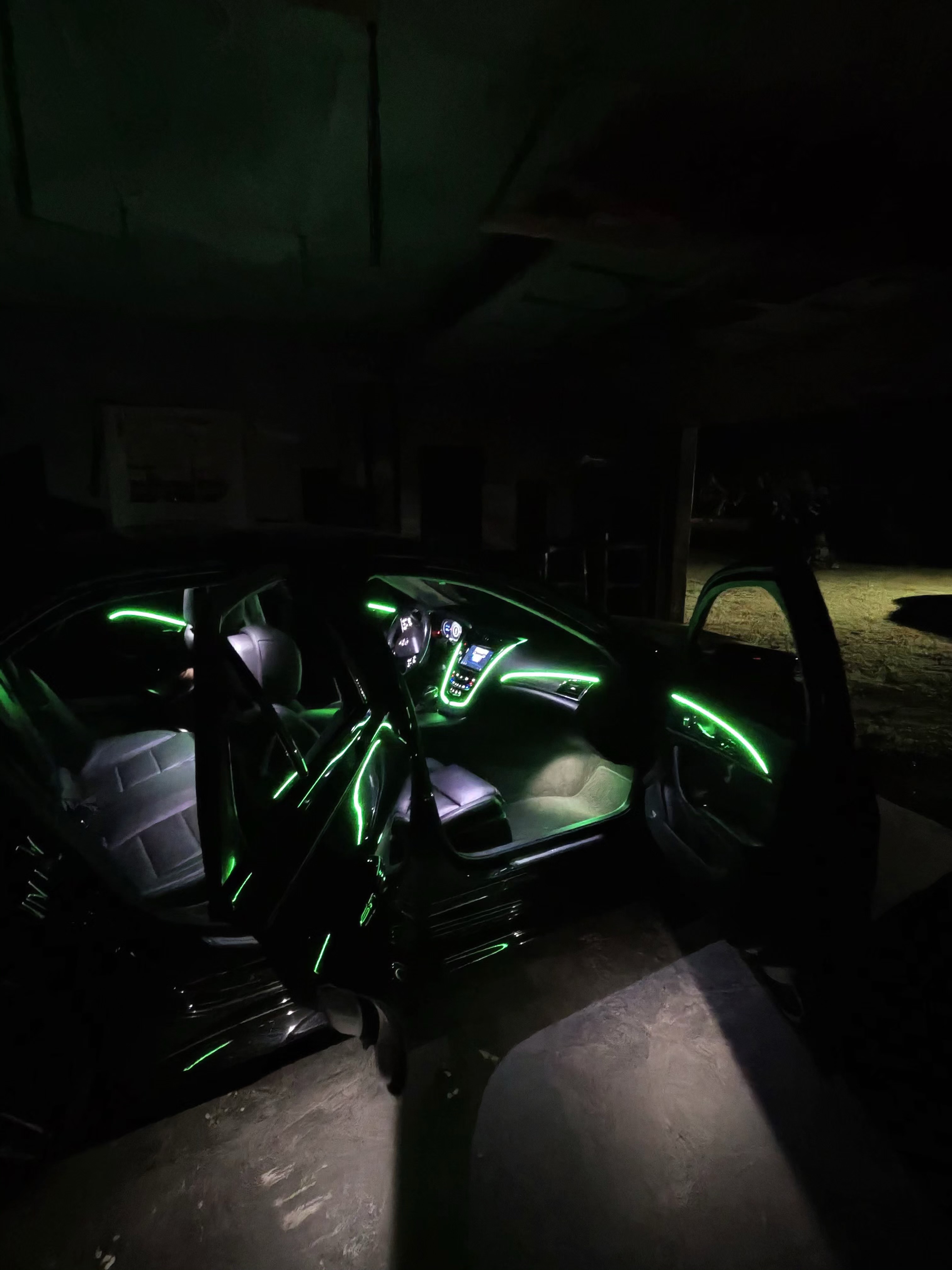 2014 Cadillac CTS Ambient Interior Lighting